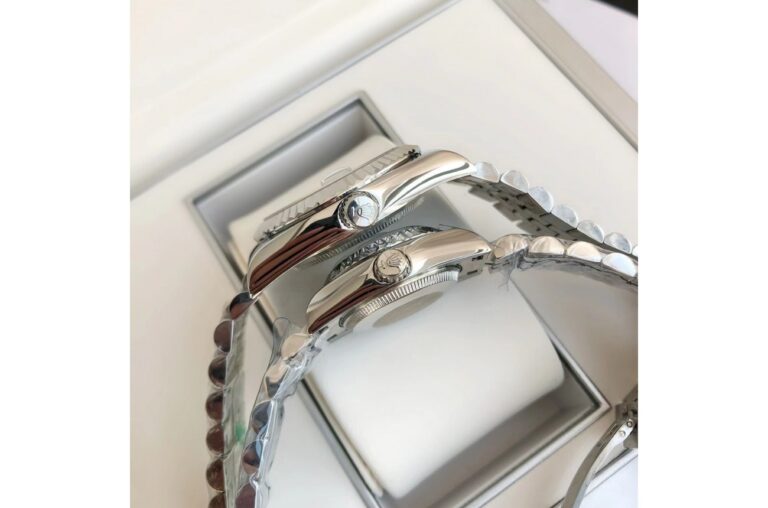 Datejust SS/SS Jub Sliver/Dia Style Perspective