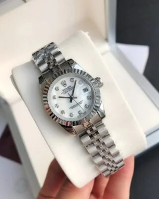Datejust SS/SS Jub White/Dial Profile Shot