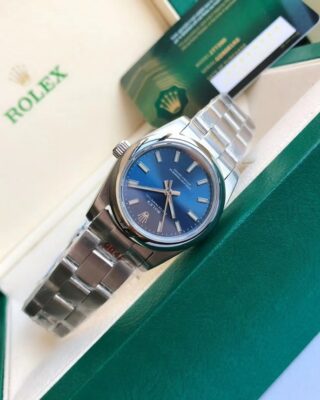 Oyster Perpetual SS/SS Blue/Stk Feature Highlight