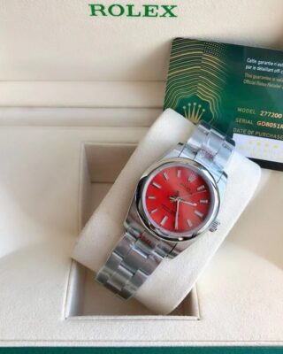 Oyster Perpetual SS/SS Red/Stk Close-Up Focus