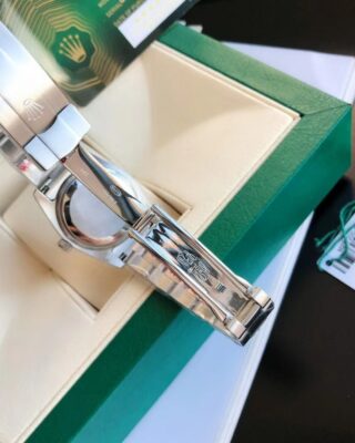 Oyster Perpetual SS/SS Yellow/Stk Angle Detail