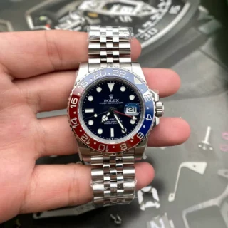 GMT MAster II Pepsi Black Dial Blue Red Bezel