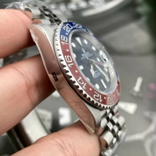 GMT MAster II Pepsi Black Dial Blue Red Bezel