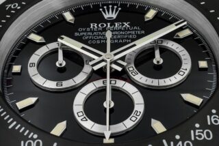 WALL CLOCK – DAYTONA Reverse Panda Close-Up Focus