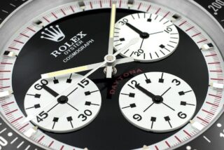 WALL CLOCK – DAYTONA PAUL NEWMAN BLACK Close-Up Focus