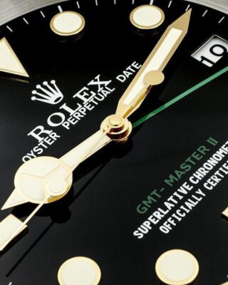 WALL CLOCK – GMT MASTER II GOLD Profile Shot