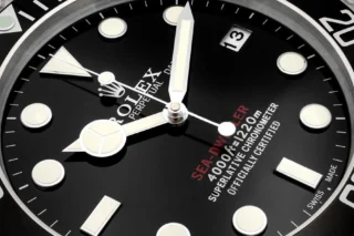 WALL CLOCK – SEA-DWELLER Close-Up Focus