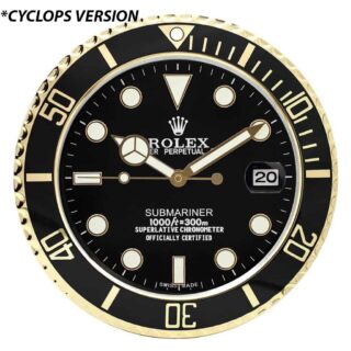 WALL CLOCK – SUBMARINER GOLD Angle Detail