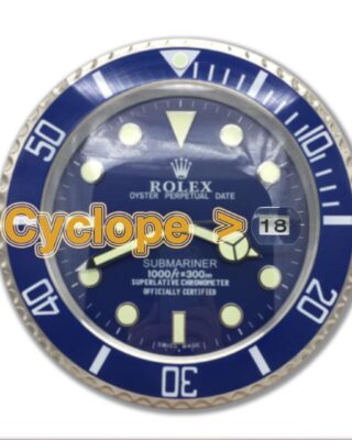 WALL CLOCK – SUBMARINER VIVID BLUE DIAL Angle Detail