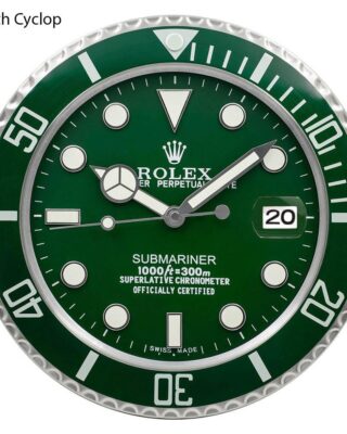 WALL CLOCK – SUBMARINER ‘HULK‘ EDITION Perspective View