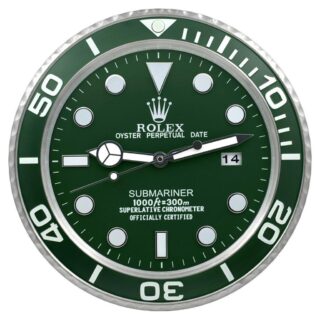 WALL CLOCK – SUBMARINER ‘HULK‘ EDITION Angle Detail