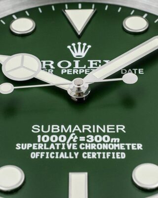 WALL CLOCK – SUBMARINER ‘HULK‘ EDITION Design Element