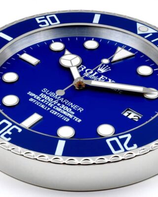 WALL CLOCK – “XL” SUBMARINER Angle Detail
