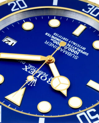 WALL CLOCK – “XL” SUBMARINER Angle Detail