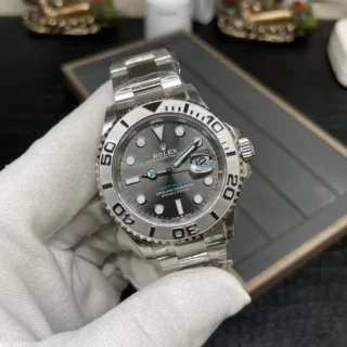 Superclone Yacht-Master Rhodium Dial 126622 Close-Up Focus
