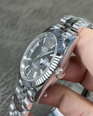 Superclone Datejust Rhodium Dial 126334 Jubilee Close-Up Focus