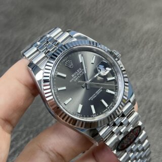 Superclone Datejust Rhodium Dial 126334 Jubilee Profile Shot