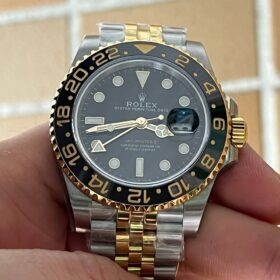 Superclone Rolex GMT-Master II Black Dial "Zombie" 126713GRNR photo review