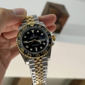 Superclone Rolex GMT-Master II Black Dial "Zombie" 126713GRNR photo review