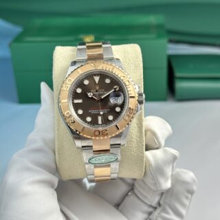 Yacht-Master Chocolate Dial 126621 Design Element