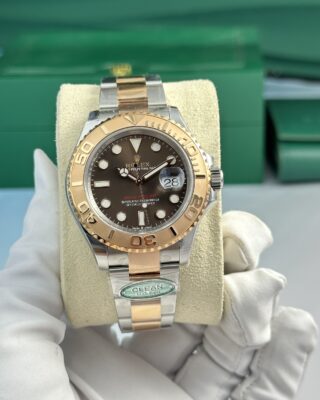 Yacht-Master Chocolate Dial 126621 Design Element