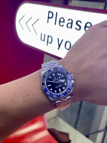 Replica Rolex GMT-Master II Black Dial 126710BLNR "Batgirl" photo review