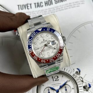 Superclone GMT-Master II Meteorite Dial 126719BLRO "Superman" Oyster Angle Detail