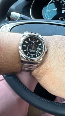 Superclone Rolex Sky-Dweller Bright black Dial 336934 Oyster photo review