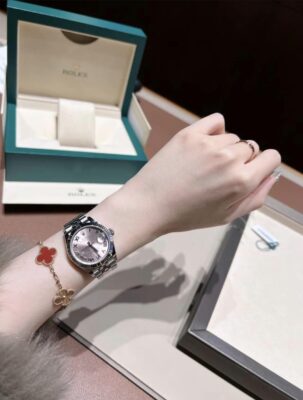 Replica Rolex Lady-Datejust Pink Dial 178274 31 mm photo review