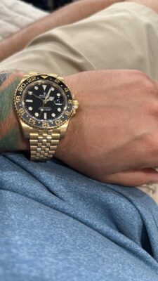 Superclone Rolex GMT-Master II Black Dial 126718GRNR photo review