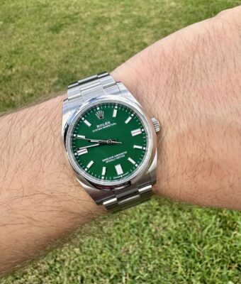 Replica Rolex Oyster Perpetual Green Dial 124300 41 mm photo review