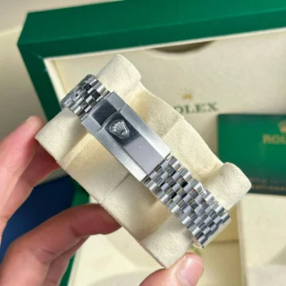 Datejust Blue Dial Fluted Bezel Jubilee Bracelet