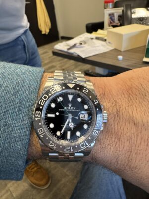 Superclone Rolex GMT-Master II 126710GRNR "Bruce Wayne" Jubilee photo review