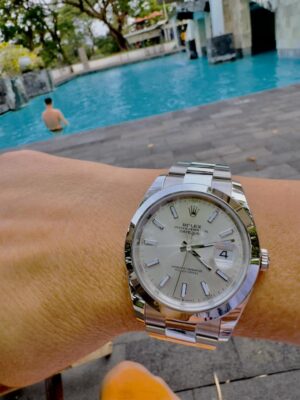 Rolex Datejust Silver Dial 278240 31 mm photo review