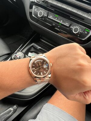 Replica Rolex Day-Date II Black Dial 218235-2 40 mm photo review