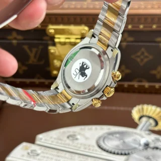 Daytona Black Dial Gold Bezel Two Tone Oyster Bracelet