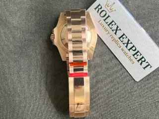 Superclone GMT-Master II 126715CHNR Tiger Iron Dial Elegance Shot