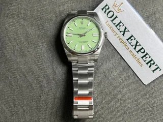 Superclone Oyster Perpetual 277200 Pistachio Dial Perspective View
