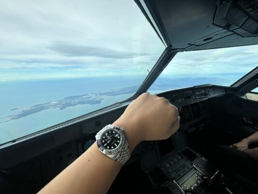 Superclone Rolex GMT-Master II 126710GRNR "Bruce Wayne" Jubilee photo review