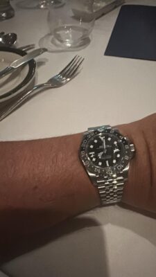 Superclone Rolex GMT-Master II 126710GRNR "Bruce Wayne" Jubilee photo review