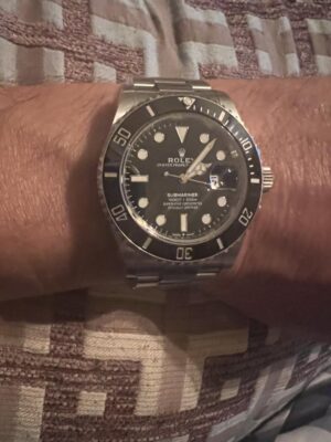 116610ln on wrist review image