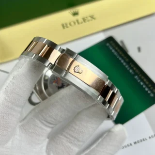 Superclone Datejust Chocolate Dial 126331 Oyster Perspective View