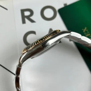 Superclone Datejust Chocolate Dial 126331 Oyster Close-Up Focus