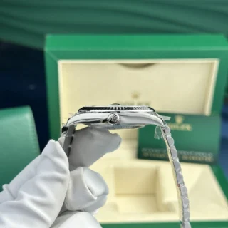 Superclone Datejust Blue Dial 126334 Jubilee Style Perspective