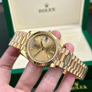 Day-Date Champagne Dial Fluted Bezel Gold Presidential Bracelet