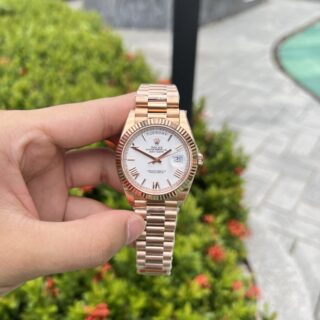 Alternative view of Superclone Rolex Day-Date White Dial 128235-0070 36 mm