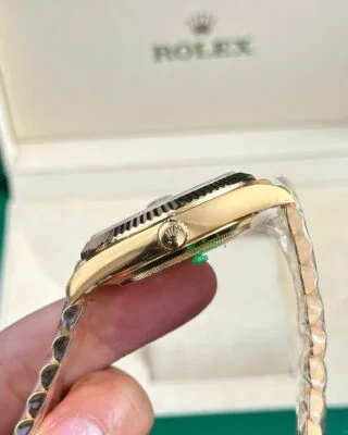 Superclone Rolex Day-Date Champagne Diamond Dial 128238-0132 36 mm - Image 6