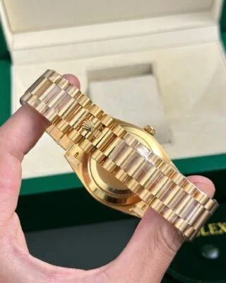 Superclone Rolex Day-Date Champagne Diamond Dial 128238-0132 36 mm - Image 9