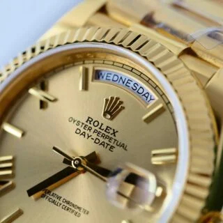 Superclone Rolex Day-Date Roman Champagne Dial 228238 40 mm - Image 5