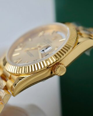 Superclone Rolex Day-Date Roman Champagne Dial 228238 40 mm - Image 8